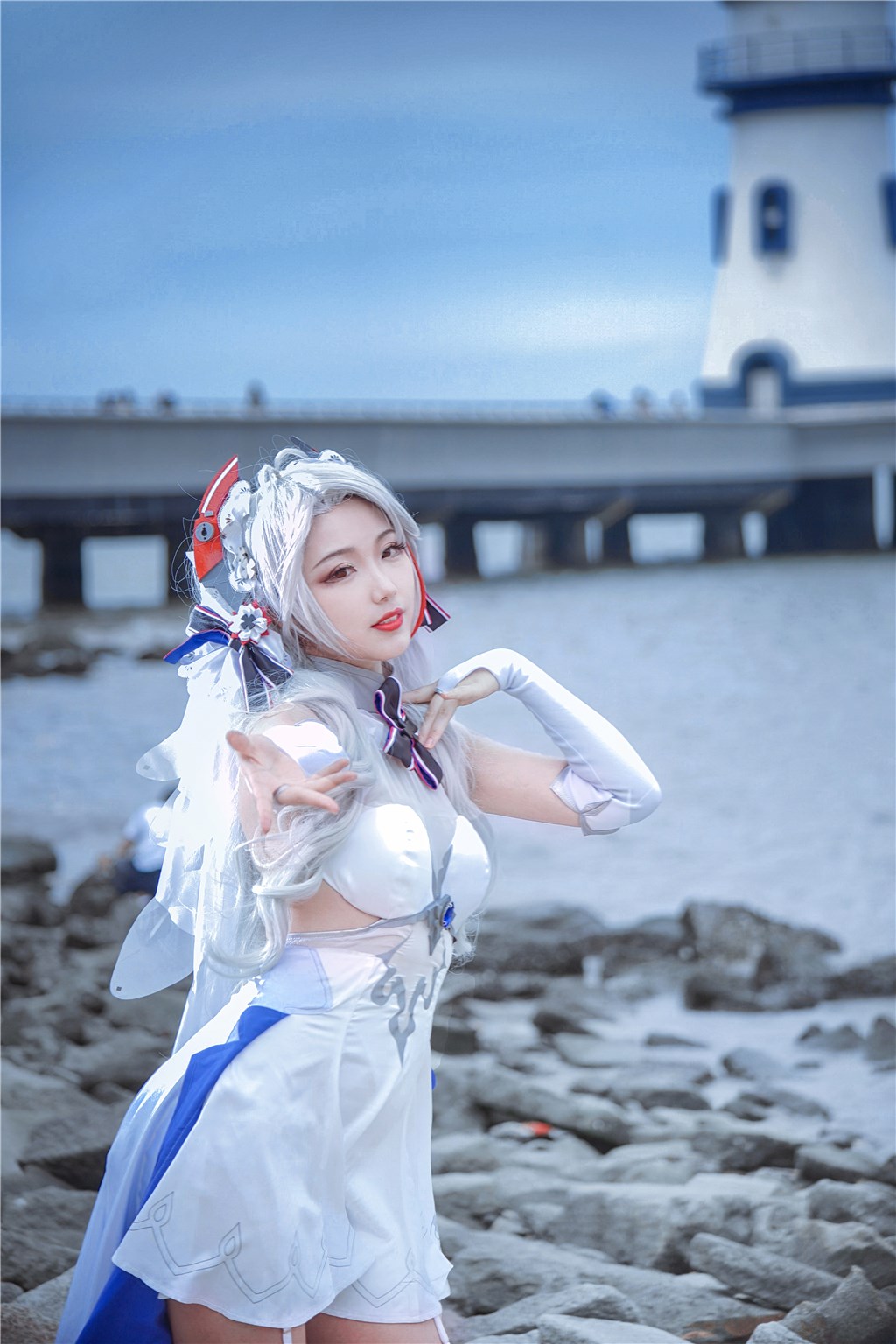 黑料吃瓜夜极私志：黑料吃瓜网展示一幕关于极致撩拨与狂野情感的夜色奇谭